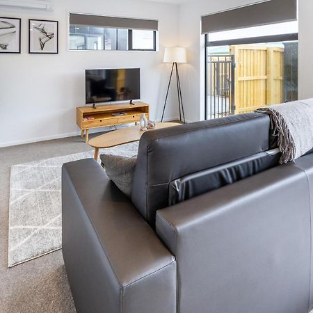 2Br Townhouse: Cosy, Close To City, Car Park Christchurch Buitenkant foto