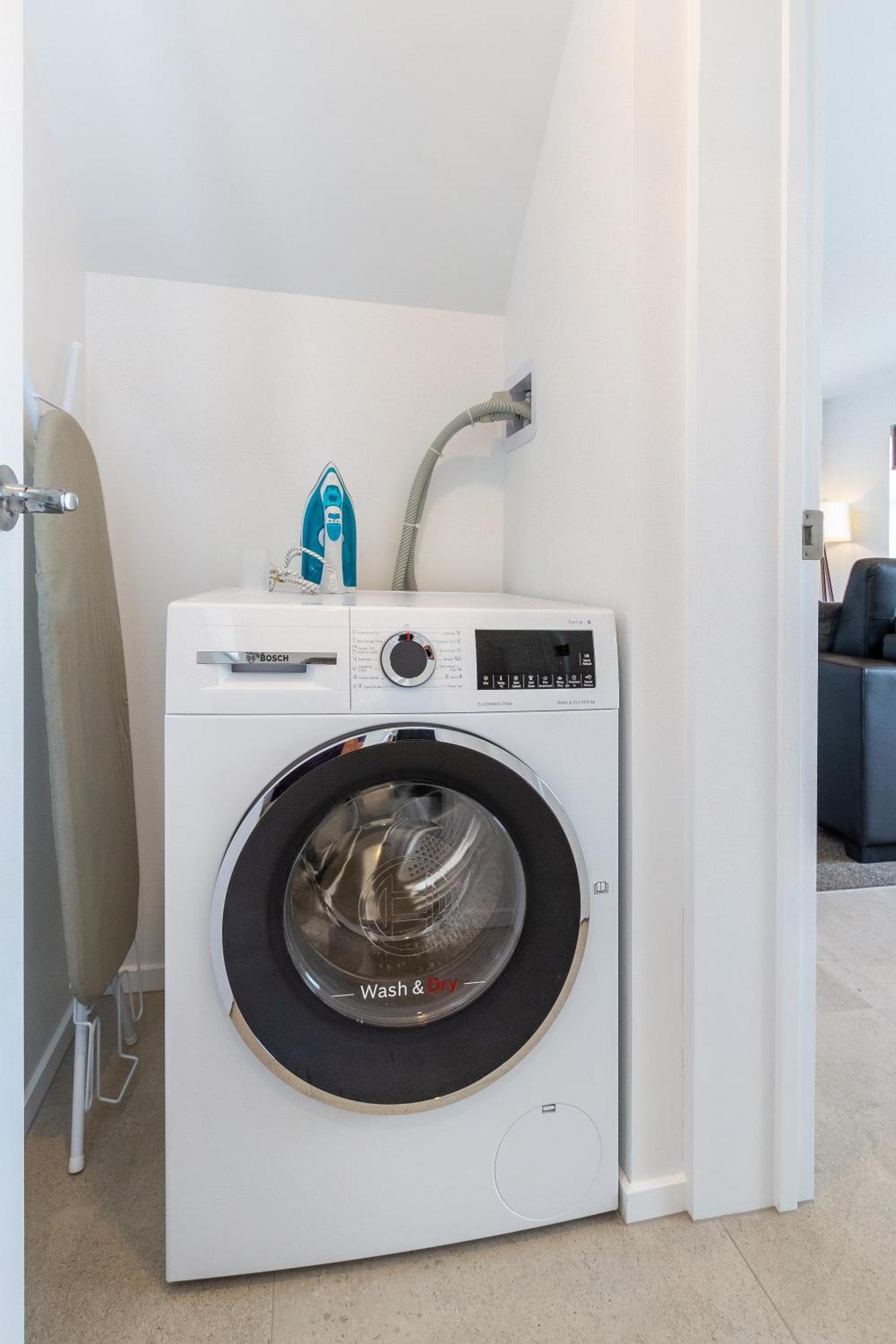 2Br Townhouse: Cosy, Close To City, Car Park Christchurch Buitenkant foto